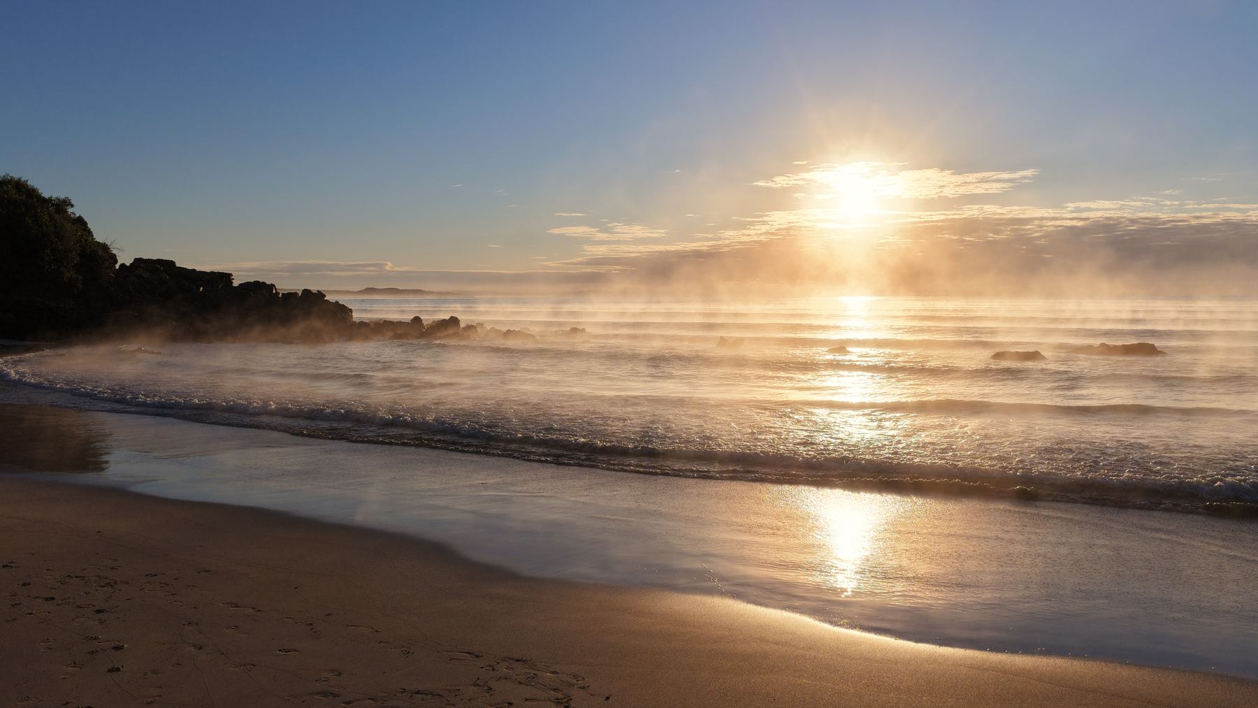 Washerwomans Beach, photo 1